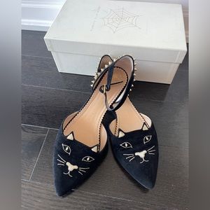 CHARLOTTE OLYMPIA classic kitty suede Flats in size 10(EUR40)